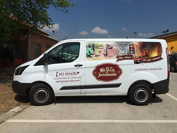 Wrapping veicoli commerciali: realizzazione 8